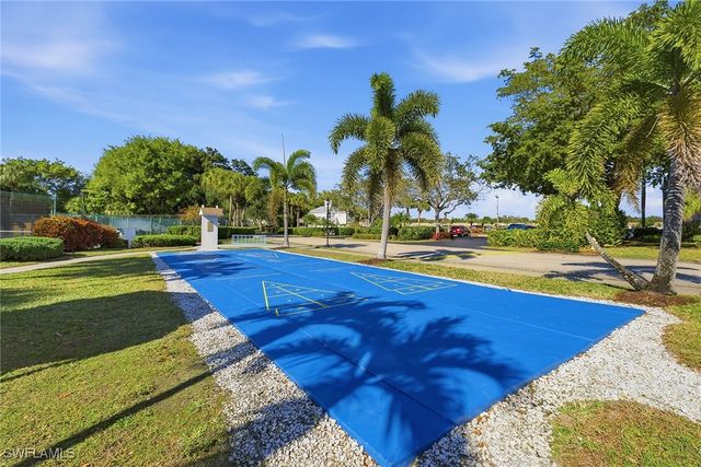 2842 Mizzen WAY, Naples, FL 34109