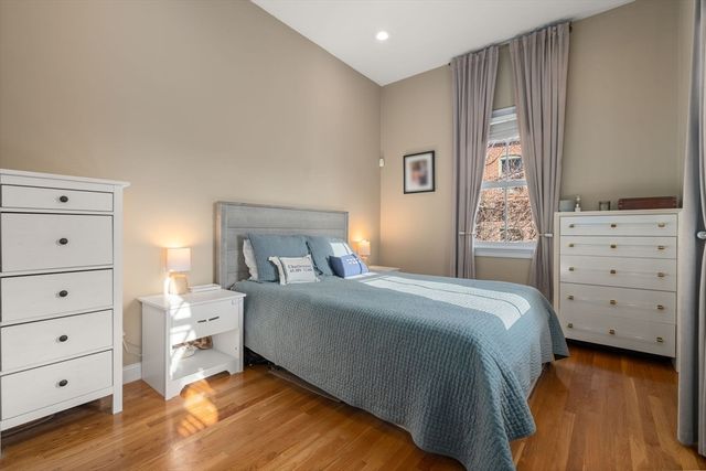 17 Salem St 2, Boston, MA 02129