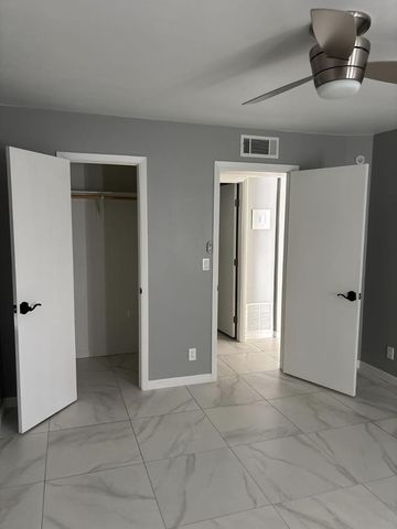 1820 E Morten Avenue 123, Phoenix, AZ 85020