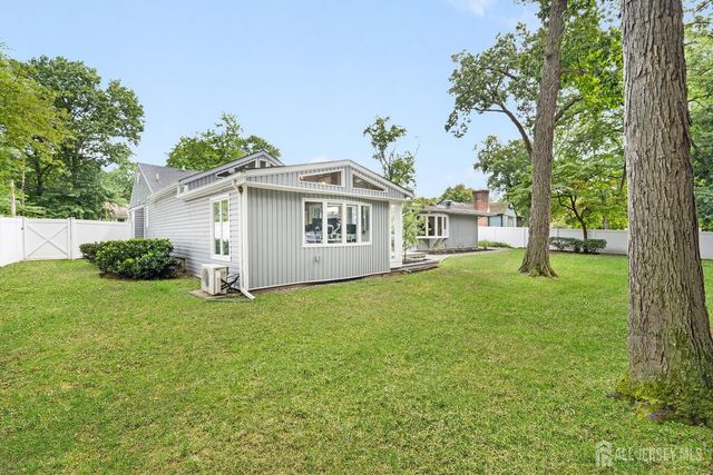 62 Pennington Road, New Brunswick, NJ 08901