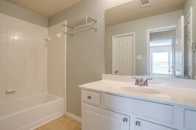 173 Overland Trail, Willow Park, TX 76087