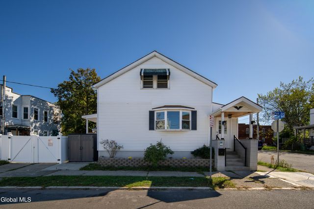 65 Park Avenue, Cohoes, NY 12047