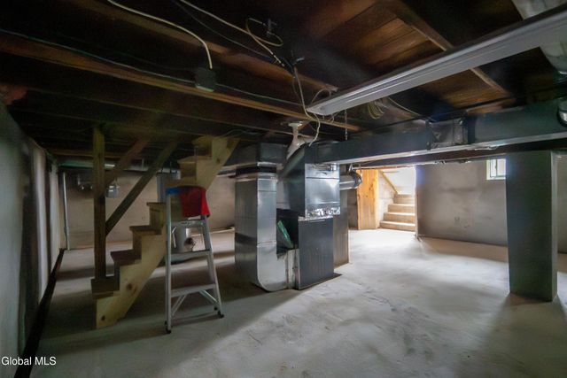 65 Park Avenue, Cohoes, NY 12047