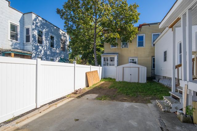 65 Park Avenue, Cohoes, NY 12047