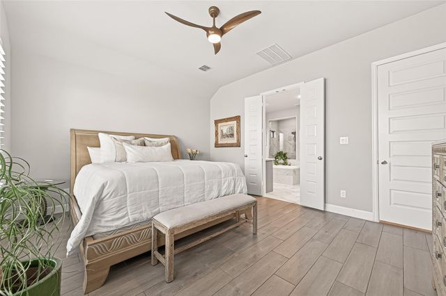 8922 Flounder Ridge Drive, Cypress, TX 77433