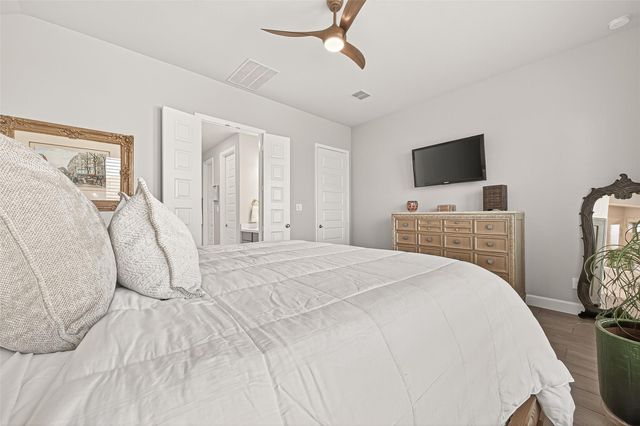 8922 Flounder Ridge Drive, Cypress, TX 77433