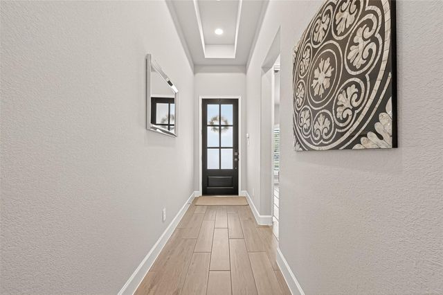 8922 Flounder Ridge Drive, Cypress, TX 77433
