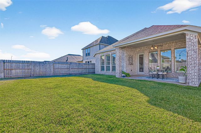 8922 Flounder Ridge Drive, Cypress, TX 77433