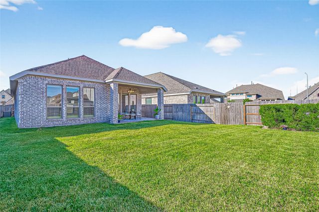 8922 Flounder Ridge Drive, Cypress, TX 77433