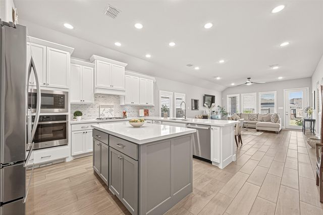 8922 Flounder Ridge Drive, Cypress, TX 77433