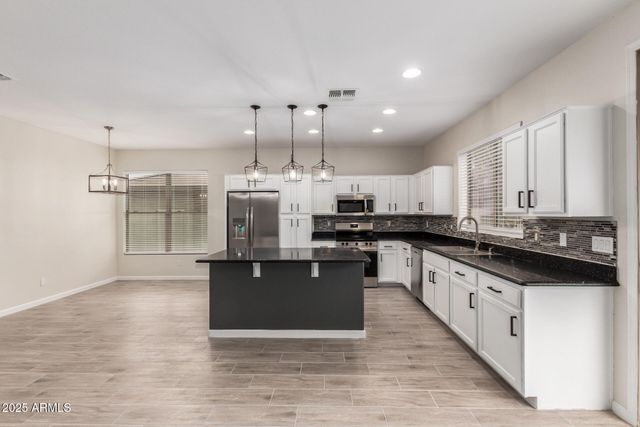 1329 E CECIL Court, Casa Grande, AZ 85122