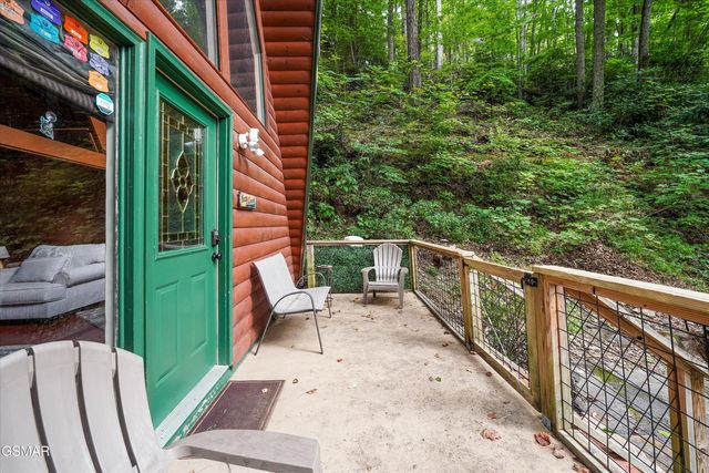 1188 Ski Mountain Road, Gatlinburg, TN 37738