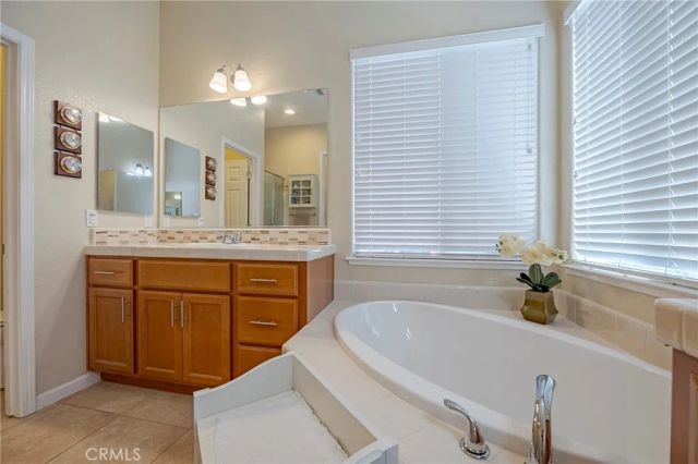 1943 Faxon, Atwater, CA 95301