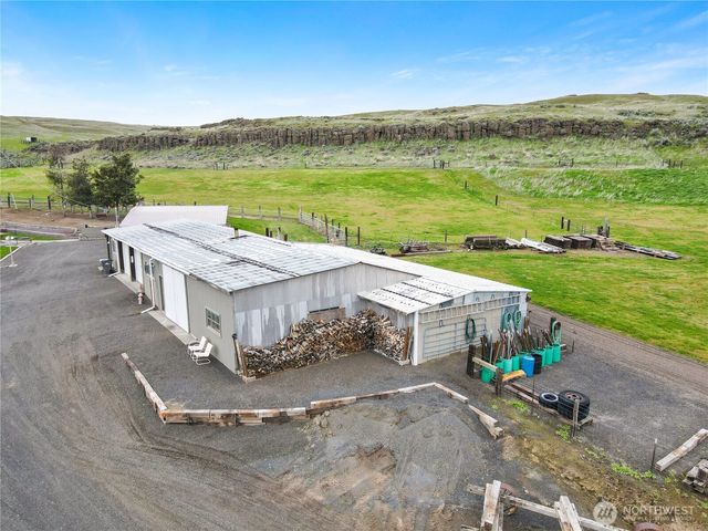 2024 E Hwy 26, Washtucna, WA 99371