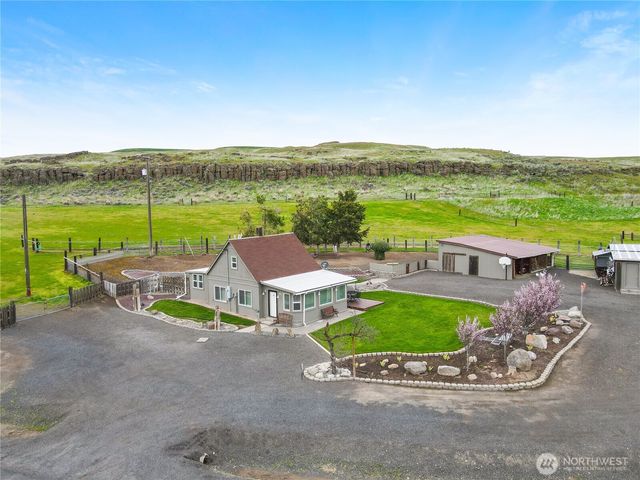 2024 E Hwy 26, Washtucna, WA 99371