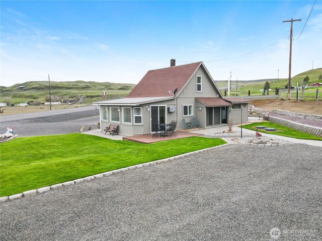 2024 E Hwy 26, Washtucna, WA 99371