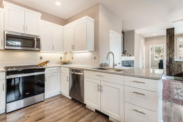 20844 SE Sotra Loop, Bend, OR 97702