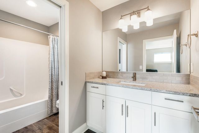 20844 SE Sotra Loop, Bend, OR 97702