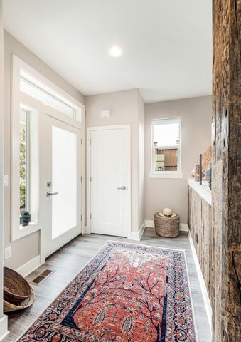 20844 SE Sotra Loop, Bend, OR 97702