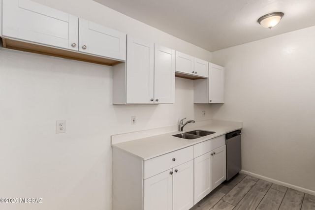 8080 E Speedway Blvd Unit 414, Tucson, AZ 85710