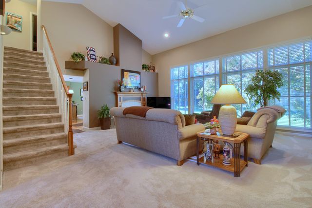 1421 W Greenfield Court, Pittsfield Charter Twp, MI 48108