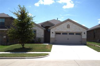 720 Crabapple Drive, Glenn Heights, TX 75154