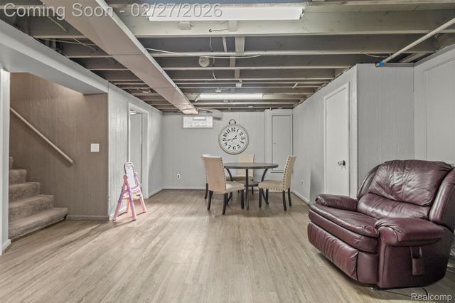 11322 Garden Street, Livonia, MI 48150