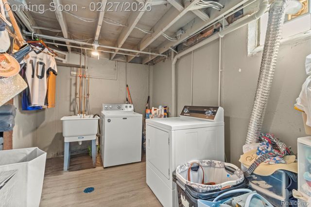 11322 Garden Street, Livonia, MI 48150