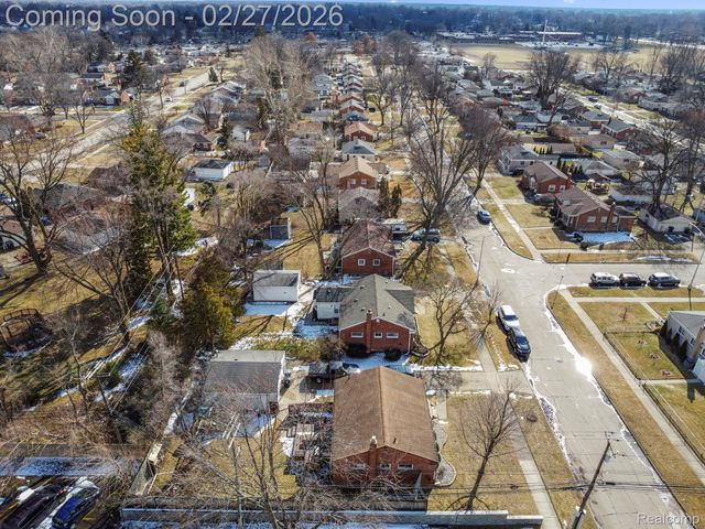 11322 Garden Street, Livonia, MI 48150