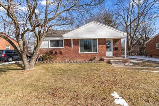 11322 Garden Street, Livonia, MI 48150