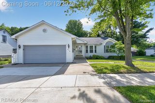 318 N 5th Street, Brighton, MI 48116