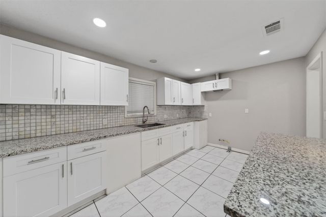 428 Gans Street, Houston, TX 77029