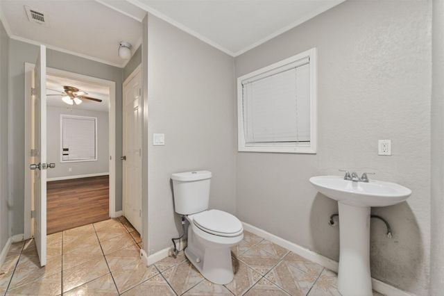 428 Gans Street, Houston, TX 77029
