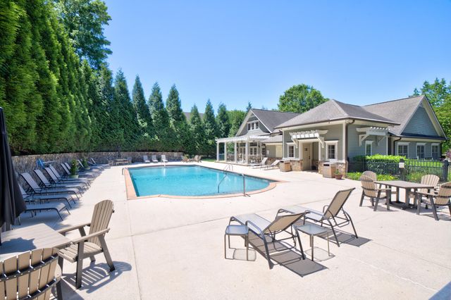 1073 Reunion Drive, Chattanooga, TN 37421