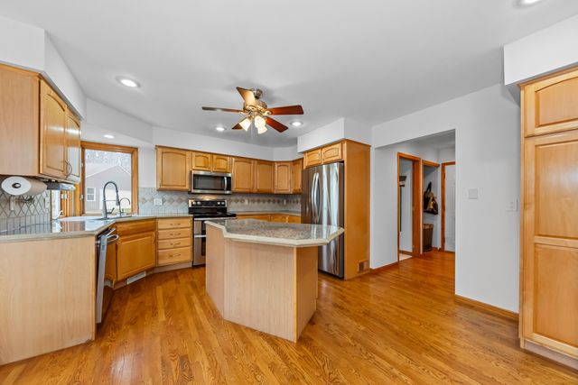 11460 Hearthside Drive, Putnam Twp, MI 48169