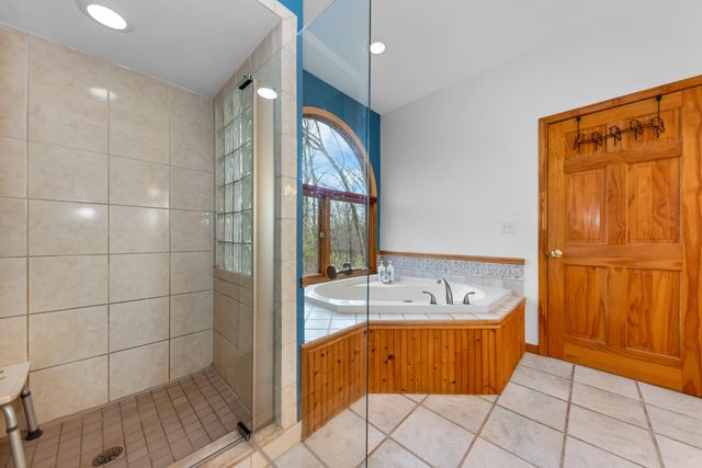11460 Hearthside Drive, Putnam Twp, MI 48169
