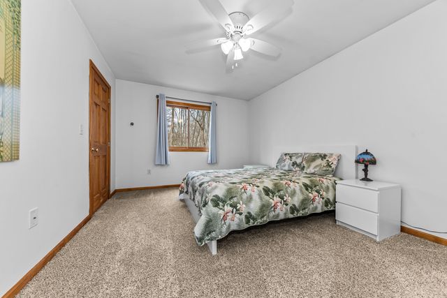11460 Hearthside Drive, Putnam Twp, MI 48169