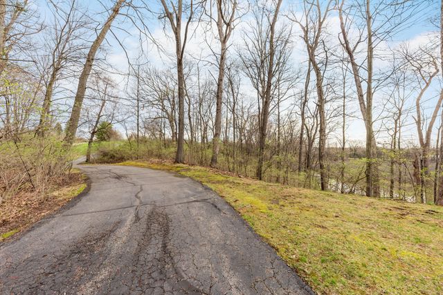 11460 Hearthside Drive, Putnam Twp, MI 48169