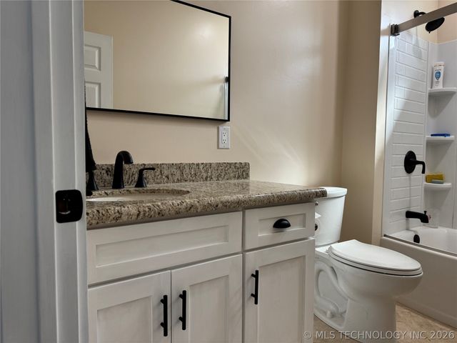 715 A Street NE, Ardmore, OK 73401
