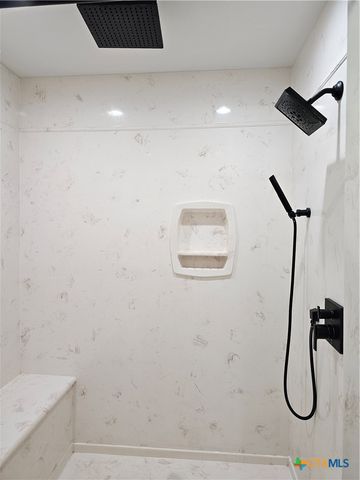 5898 County Road 174, Gatesville, TX 76528