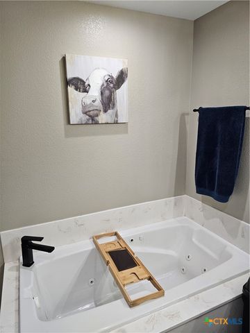 5898 County Road 174, Gatesville, TX 76528