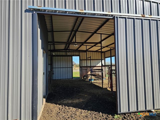 5898 County Road 174, Gatesville, TX 76528