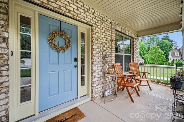 125 Lakeshore Hills Drive, Mooresville, NC 28117