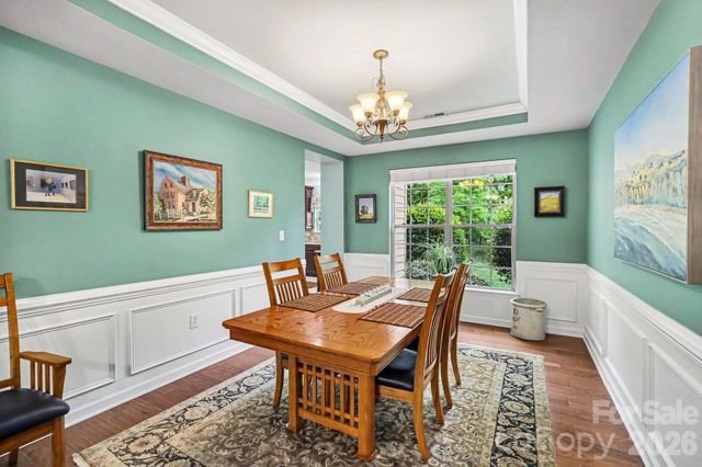 125 Lakeshore Hills Drive, Mooresville, NC 28117