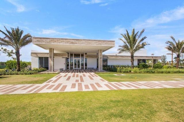 5143 Beckman Terrace, Palm Beach Gardens, FL 33418