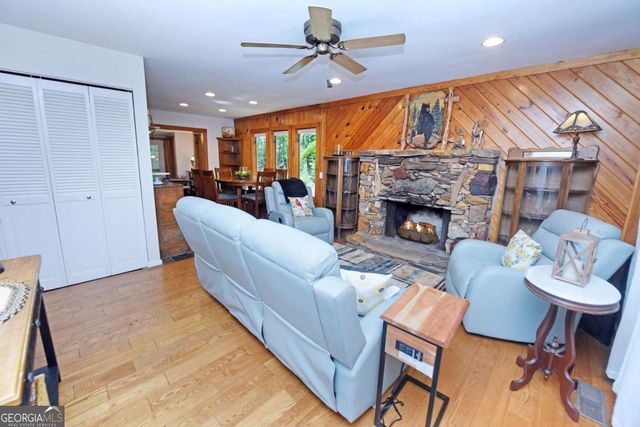 439 Frost Pine Circle, Jasper, GA 30143