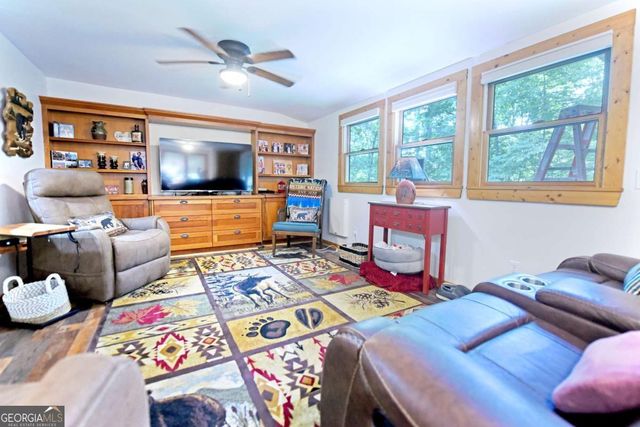 439 Frost Pine Circle, Jasper, GA 30143