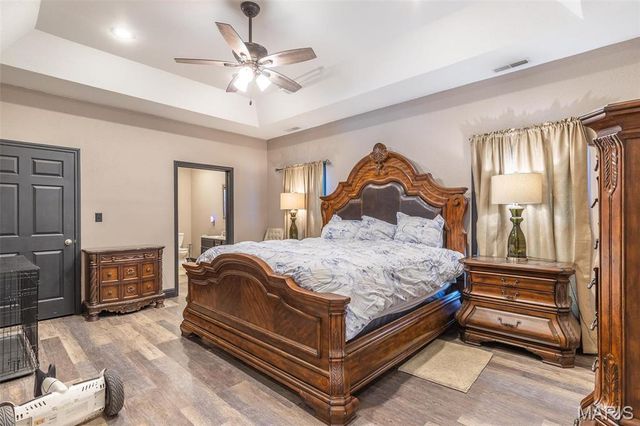 1585 River Valley Road, Doniphan, MO 63935