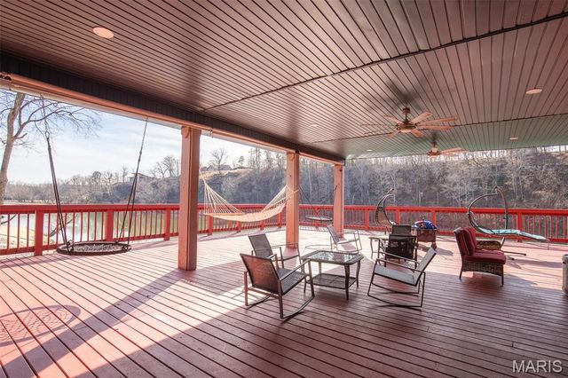 1585 River Valley Road, Doniphan, MO 63935