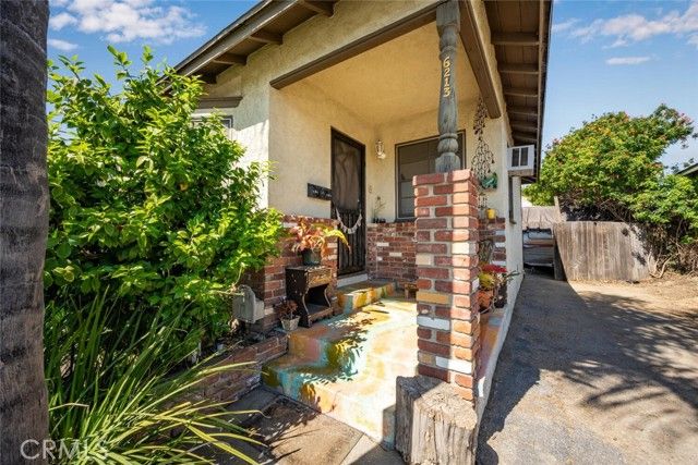 6213 Mcknight Drive, Lakewood, CA 90713